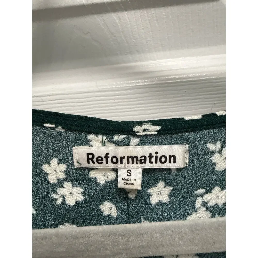 Reformation Ditsy Print Green Puff Sleeve V Neck Dainty Nell Top Size Small